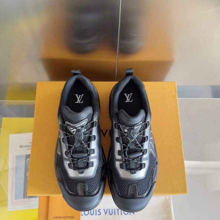 Picture of Louis Vuitton Shoes _SKULVsz39-45hnh032617341